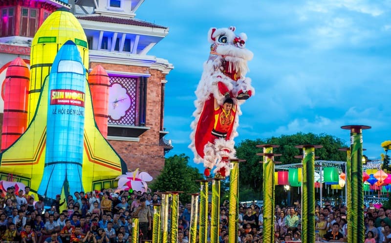 Lễ hội lân sư rồng hằng năm tại công viên châu Á