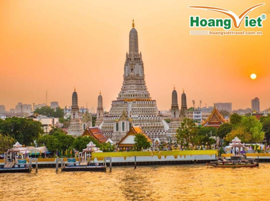 chọn Tour Thái Lan của Hoàng Việt Travel để hành hương San Phra Phrom