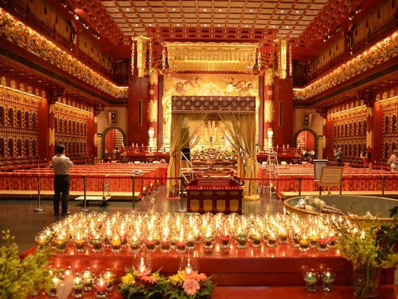 chùa xá lợi răng phật singapore
