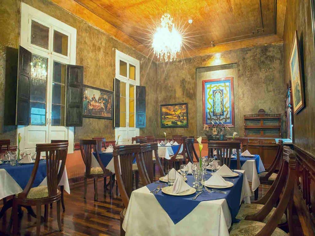 nhà hàng lãng mạn ở Đà Nẵng