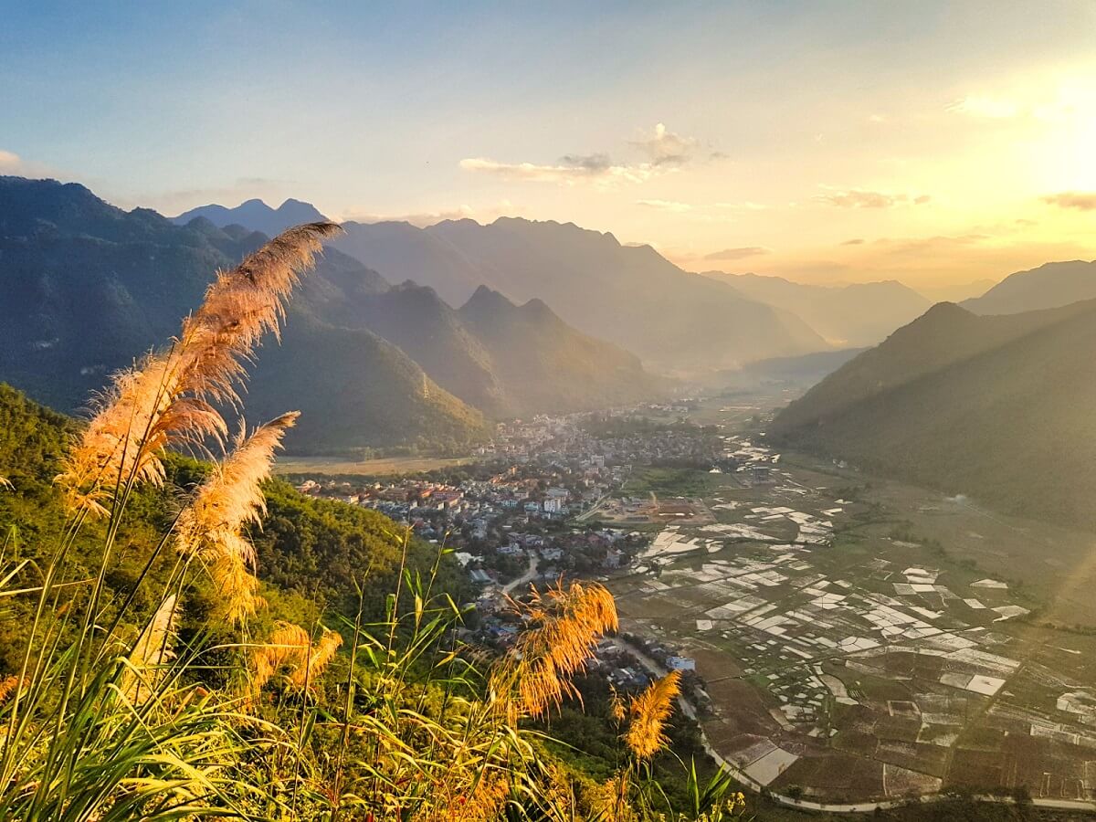 Tour Mộc Châu Mai Châu