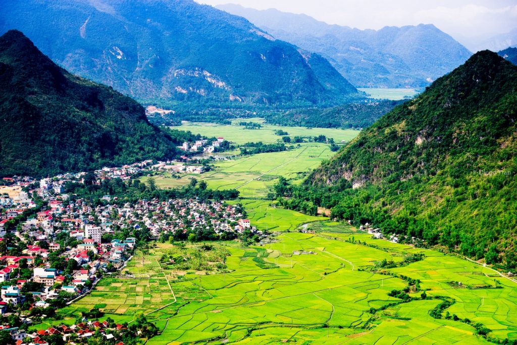 Tour Du Lịch Hà Nội –  Mộc Châu – Bản Lác Mai Châu –  Hà Nội 2N1Đ