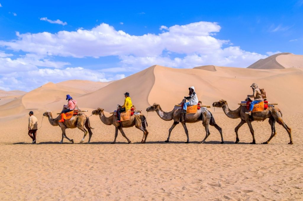 Tour Đôn Hoàng – Gia Dục Quan – Tửu Tuyền – Trương Dịch – Địa Mạo Đan Hà (6 Ngày 5 Đêm)