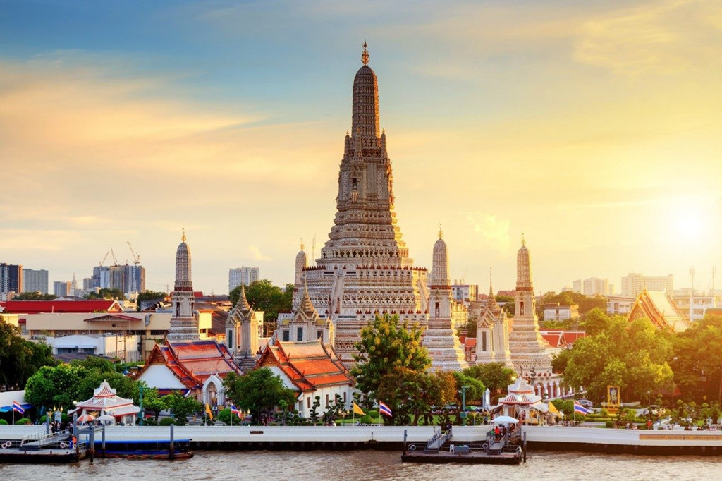 Chùa Bình Minh (Wat Arun) Chùa Bình Minh (Wat Arun)